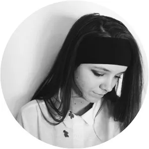 Grace Grundy - Musical artist