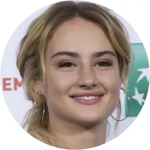 Grace Van Patten