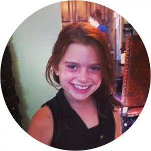 Gracie Calaway - The Undertaker's daughter