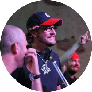 Grady Cross - Musician