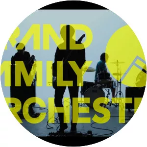 GRAND FAMILY ORCHESTRA