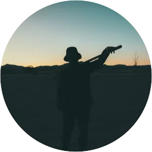 GRAVEDGR - Musical artist