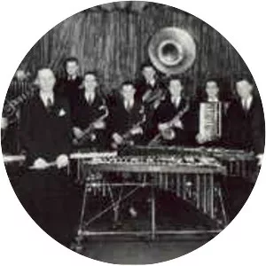 Green Brothers Novelty Band