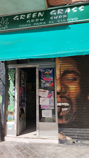 Green Grass Grow Shop