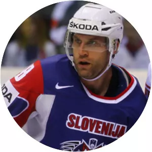 Greg Kuznik - Canadian ice hockey player