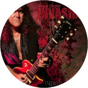 Greg Leon - Guitarist