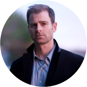 Gregor Collins - American author