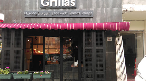 Grillas - Restaurant