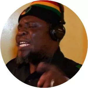 general tk. grinds man