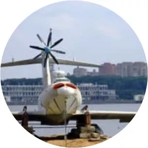 Ground effect vehicle