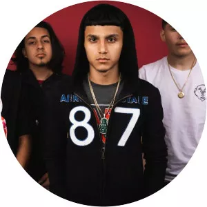 Grupo Diez 4tro - Musical artist