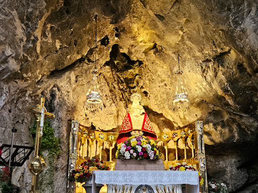 Gruta de la Virgen de Covadonga - Shrine in Spain