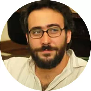 Guilherme Gontijo Flores