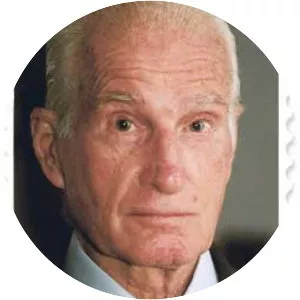 Guillermo Lohmann Villena