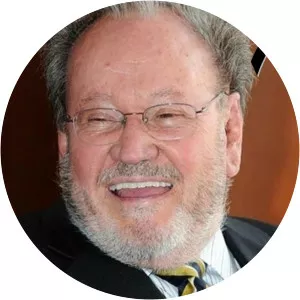 Guillermo Soberón Acevedo