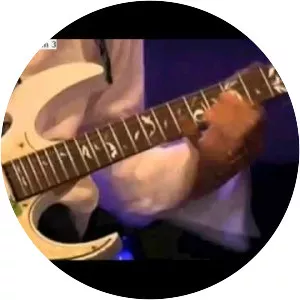 Guitar solo photograph