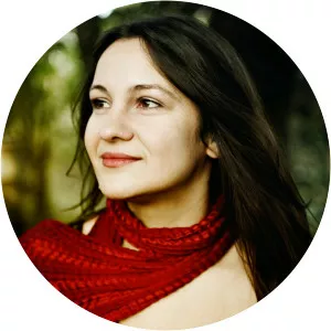 Gülay Hacer Toruk - Singer