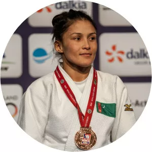 Gülbadam Babamuratowa