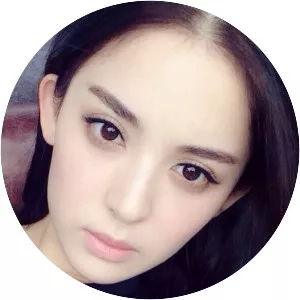 Gulnazar - Chinese actress