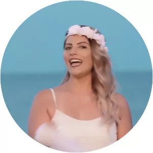 Gülşah Topsakal - Musical artist