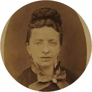 Gülüstü Hanım - Mehmed VI's mother