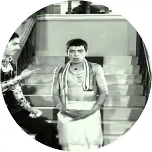 Gumastavin Magal - 1974 ‧ World cinema/Tamil cinema ‧ 2h 18m