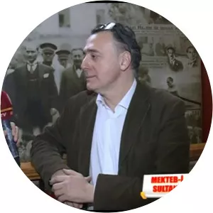 Gün Arun - Özdemir Asaf's son