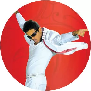 Gunde Jaari Gallanthayyinde