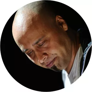 gür akad can bora genç