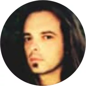 Gus Monsanto - Singer