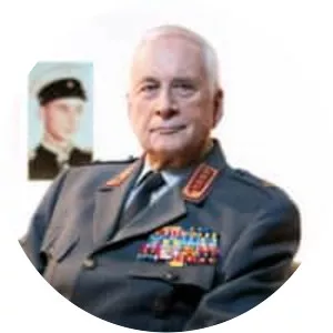 Gustav Hägglund - General