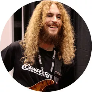 Guthrie Govan - Guitarist