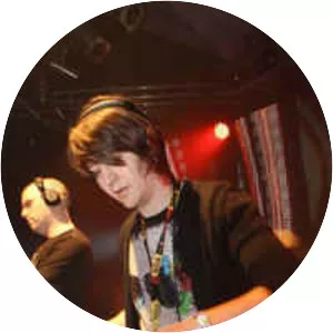 Guy Mearns - Musical artist