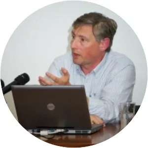 Guy Vanthemsche - Author