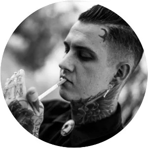 Gvllow - Musical artist