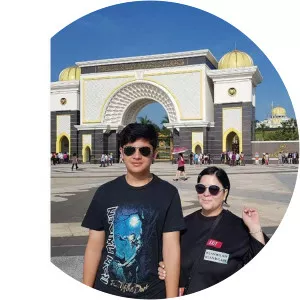 Gwen Garimond Ilagan Guck - Jaclyn Jose's son