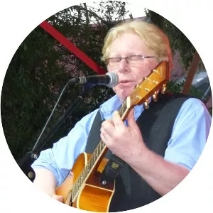 Szarka Gyula - Musical artist