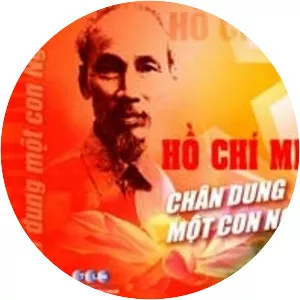 Hồ Chí Minh - Chân dung một con người photograph