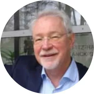 H. -J. Freund (Hans-Joachim Freund)