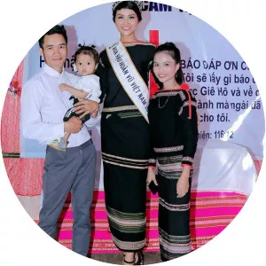 H’Min Nie photograph