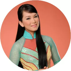 Hương Thủy - Vietnamese singer