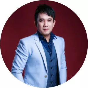 Hữu Khương - Musical artist