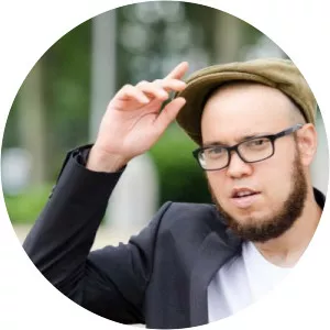 Hache ST - Musical artist