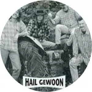 Hail Gewoon - Musical group