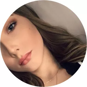 Hailie Jade - Musical artist ‧ Eminem's daughter