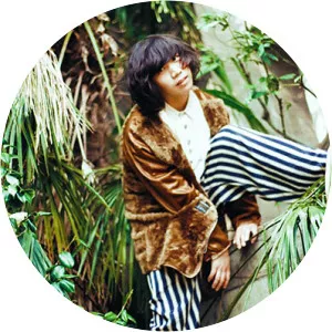 Hainuwell - Musical artist