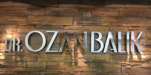 Hair Transplant, FUE, Sapphire Percutan Blade, DHI - Hair transplantation clinic in Istanbul