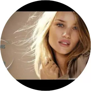 Hajime Yoshizawa - Musical artist