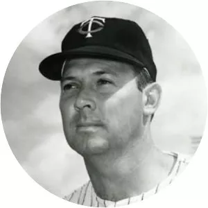 Hal Naragon - Baseball player