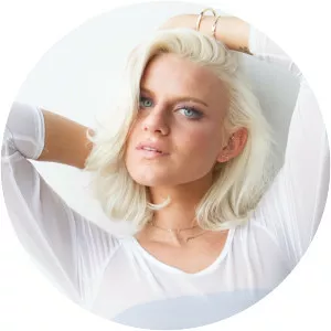 Haley Vassar - Musical artist